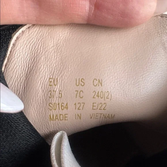 Stuart Weitzman Norah Platform White Leather Chelsea Ankle Boots EU 37.5 / US 7 - Picture 7 of 10